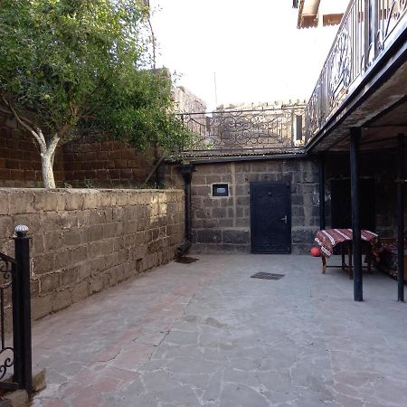 H.A.S.K Bed & Breakfast Gyumri Bagian luar foto