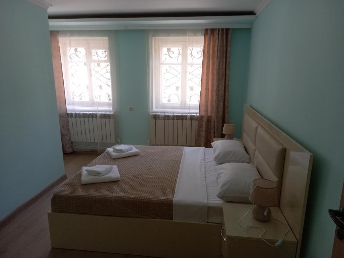 H.A.S.K Bed & Breakfast Gyumri Bagian luar foto